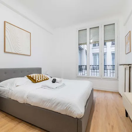 Daire Elegant Sacre Coeur Metro Anvers - 18 -2p - Flat-guest
